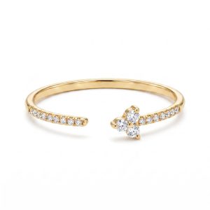 Anillo de diamantitos naturales